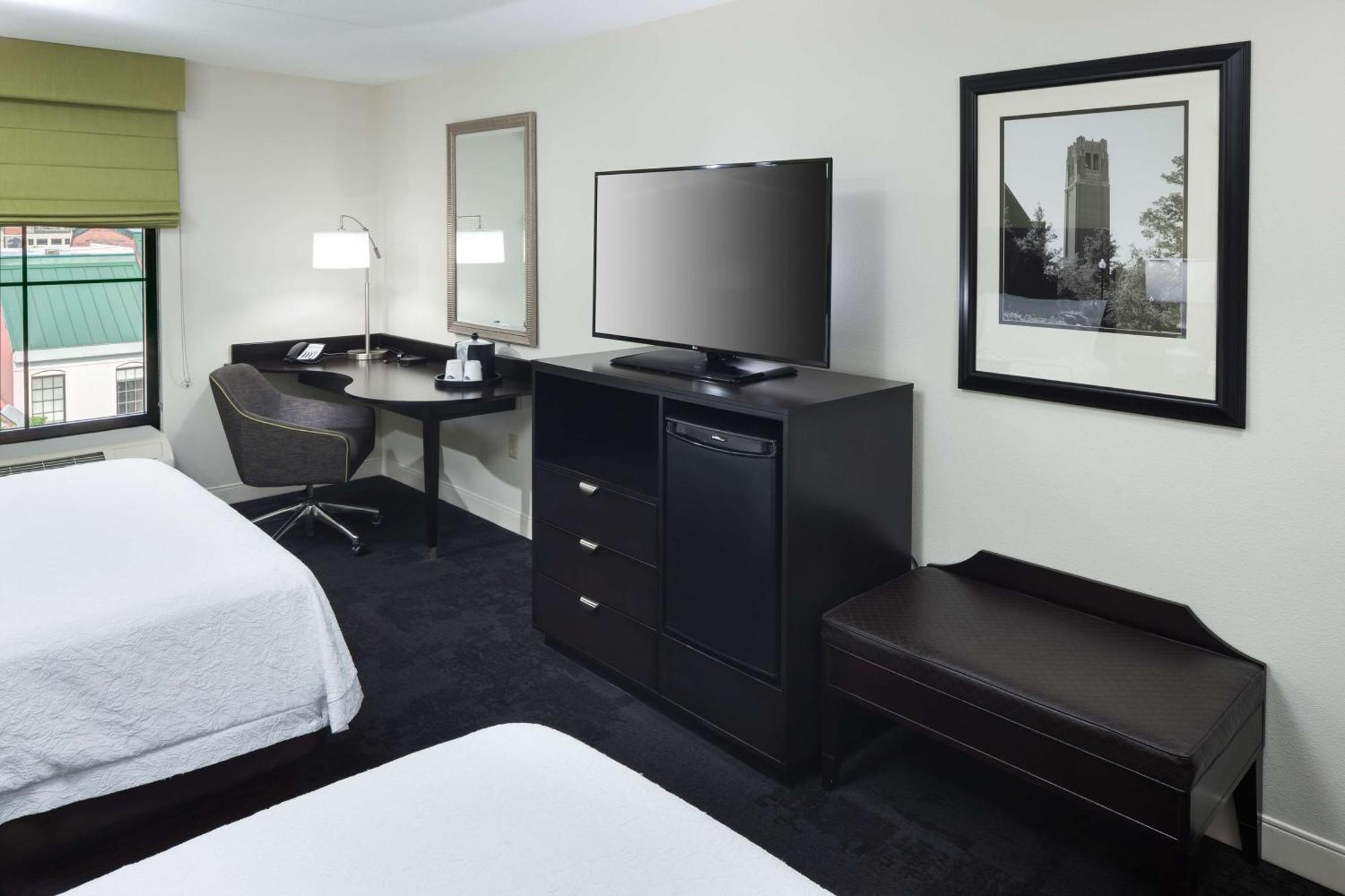 Hampton Inn & Suites Gainesville Downtown מראה חיצוני תמונה