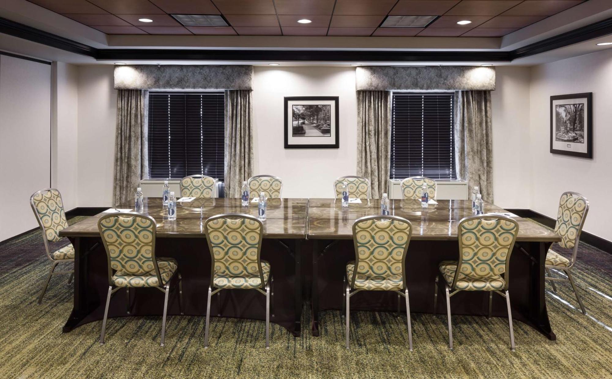 Hampton Inn & Suites Gainesville Downtown מראה חיצוני תמונה