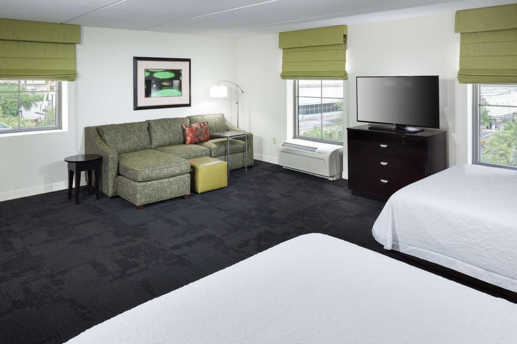 Hampton Inn & Suites Gainesville Downtown מראה חיצוני תמונה
