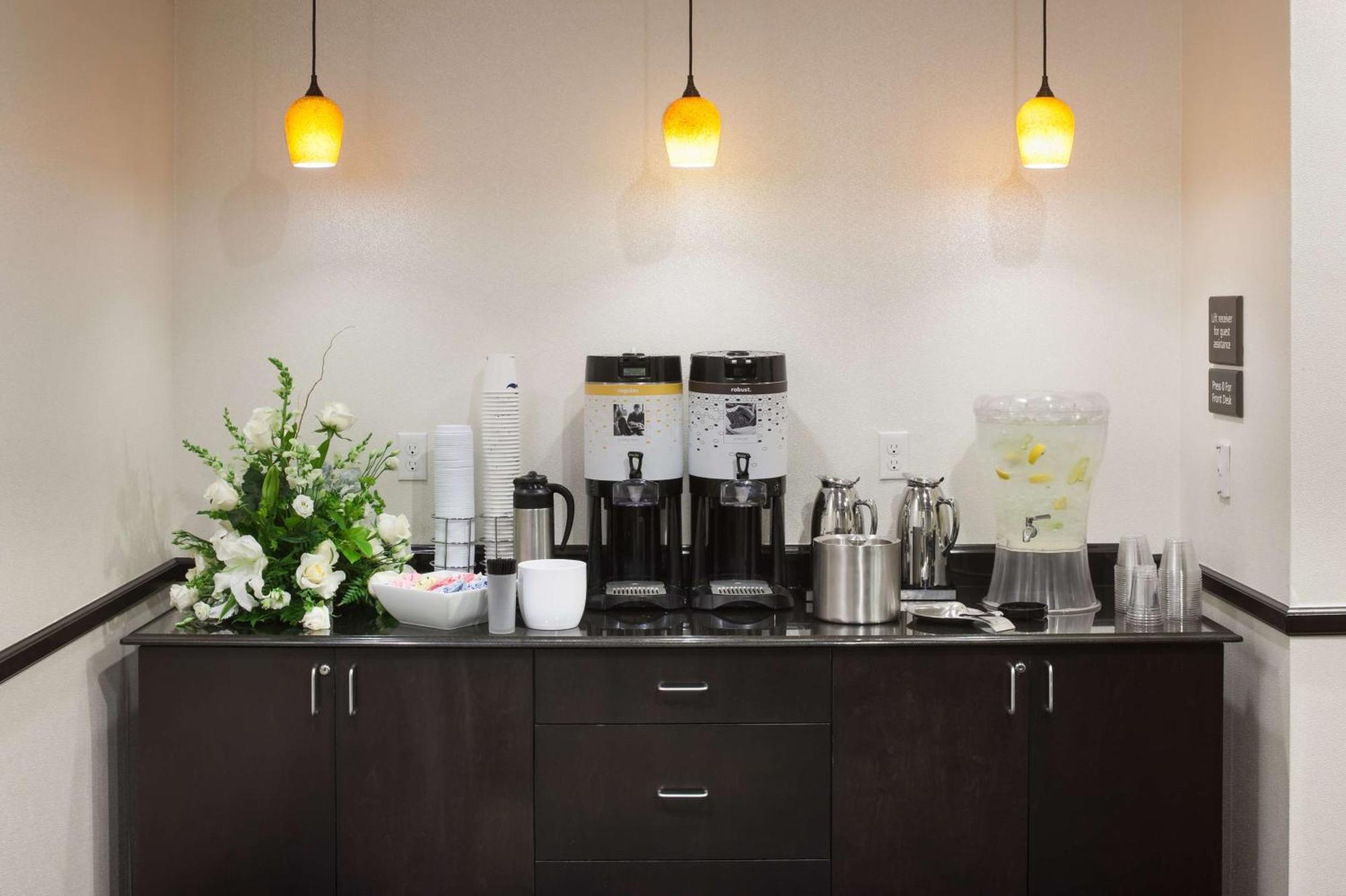 Hampton Inn & Suites Gainesville Downtown מראה חיצוני תמונה